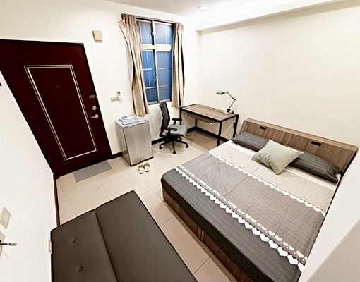 近捷運景安站【優質租案】有電梯★女性首選★衛浴開窗 - Image 1