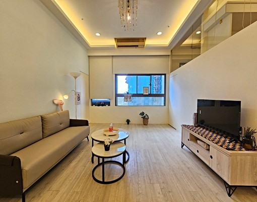 新埔民生⭐魔術空間通風採光✅租補報稅可寵👍電梯社區 - Image 1