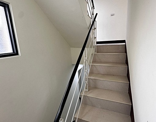 竹山全新完工”獨立套房”室內汽機車位 - Image 5