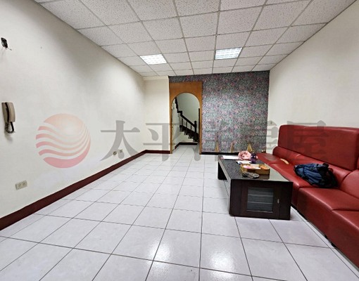 觀音成功路透店 - Image 2