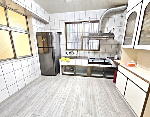 可租補|威尼斯商圈|SOGO旁|全新整理五房大空間 - Image 6