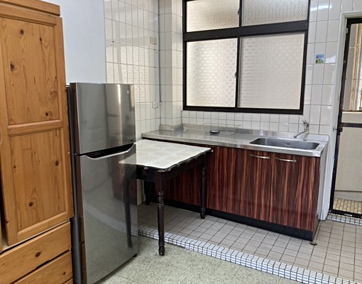 社宅免仲台水電可入戶籍可租補 - Image 3