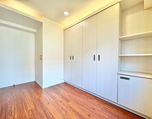 王室🥇百萬歐風精裝修✨全室系統櫃✨🉑貓狗✨🉑租補戶籍 - Image 12