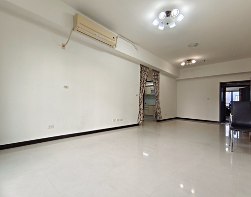 台中火車站租邊間2房+平面車位 - Image 7