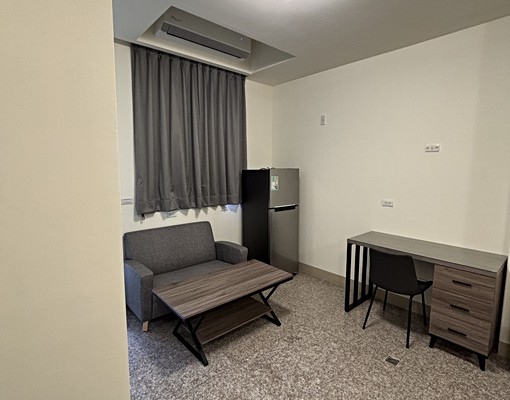 近遠百商圈竹北電梯獨立陽台大套房 - Image 4