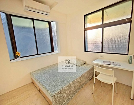 東區近南坊_全新裝潢精美兩房✨可租補✔️室內機車位✔️ - Image 4