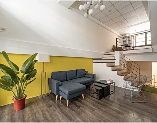 逢甲社區獨立門進出樓中樓3房3衛含管含車位 - Image 2