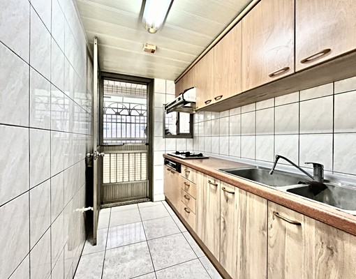 💯可租補|義享天地龍華國中採光四房平車💯 - Image 4