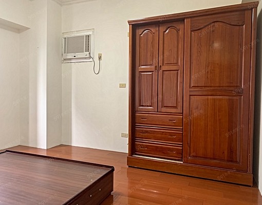 新光黃昏市場東英國中/精美社區大四房含車位/可寵物可租補入戶 - Image 7