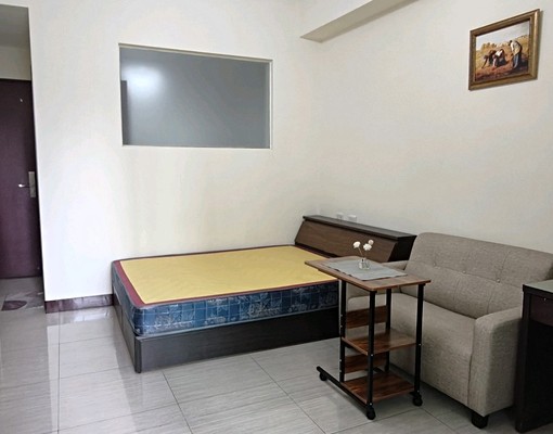 近高醫R12旁超優質獨立陽台套房 - Image 5