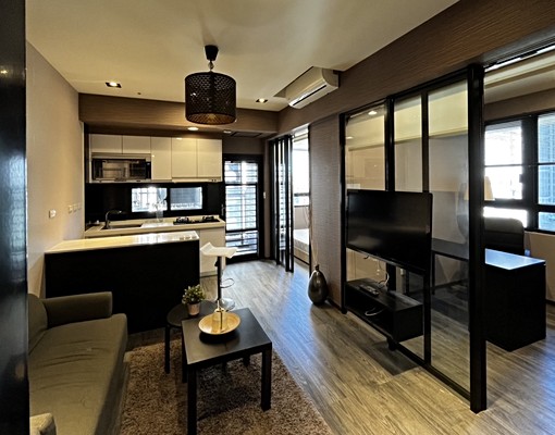 西屯區文華匯｜質感裝潢兩房平車｜家具電全配｜含車含管 - Image 1