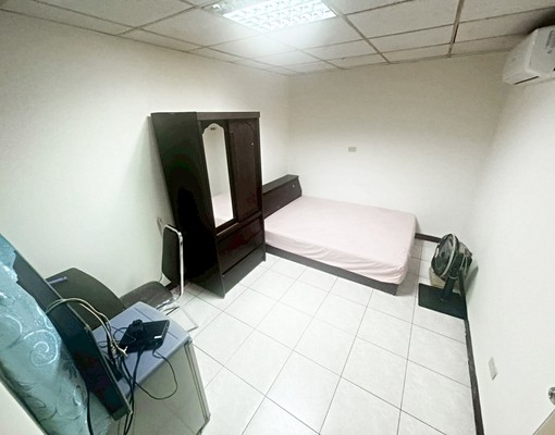 捷運南勢角◆超值套房◆曬衣陽台★屋況佳 - Image 1