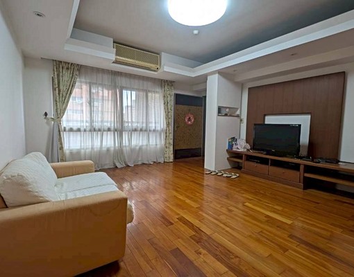 租金可談/西區/精誠/大墩商圈/三房平面車位 - Image 1