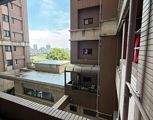 💰加薪$東區旱溪旁三房平車$近車站一中商圈$旱溪夜市 - Image 12