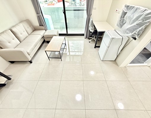 全新完工✨精美樓中樓✨多間可選✨可租補報稅✨電梯✨漢神百貨 - Image 2