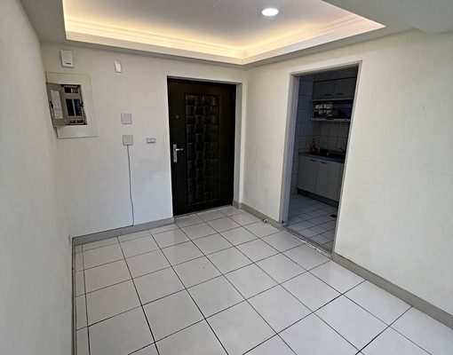 秒殺物件/日月光美兩房含車管費/可補助免服務費 - Image 2