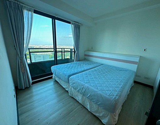 世紀凱悅高樓4房採光好家具齊全附B1大平車請找中科叔滿 - Image 3