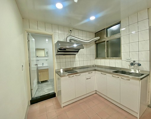 捷運江子翠站旁全新裝潢2F美寓 - Image 10