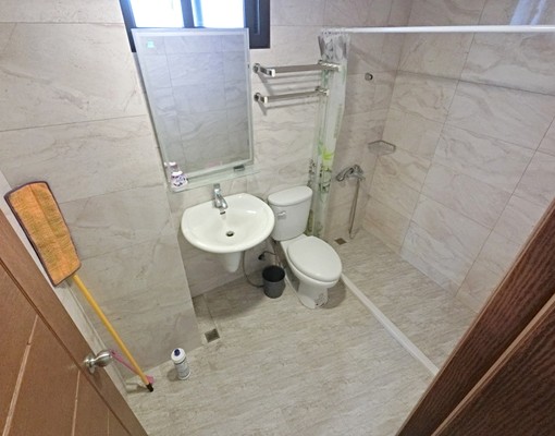 漢神洲際🔥秒殺🔥可租補小資套🔥陽台獨洗曬✨電梯✨子母車 - Image 2