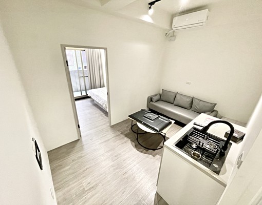 鳳凰撲台⭐大一房一廳｜可寵可雙租補｜陽台流理臺｜近台體一中 - Image 1