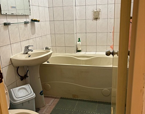 (租)安一路２樓二套房/近基隆車站、安樂市場. - Image 2