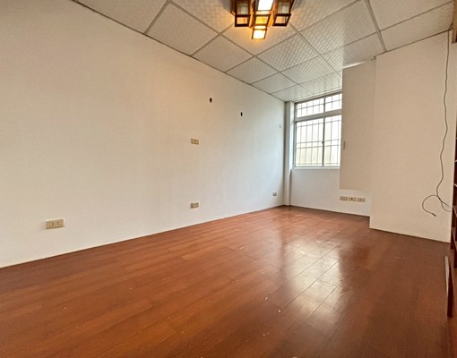 租~透天3房~近便利商店(可租補戶籍) - Image 5