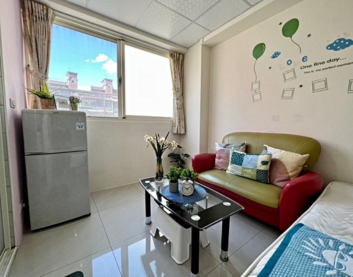 五華街熱鬧商圈/採光獨洗獨曬/溫馨套房 - Image 4