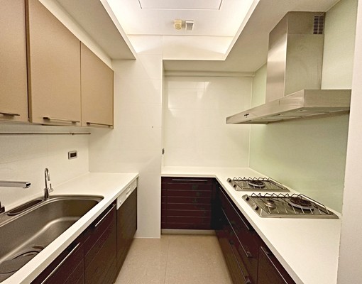 東騰建設~三房~公設齊全~室內游泳池 - Image 14