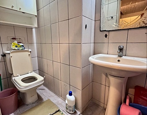 西屯青海✨可店住兩層樓✨可營登✨適美甲工作室 - Image 5