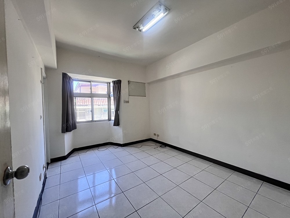 賞屋專線0952-032-675