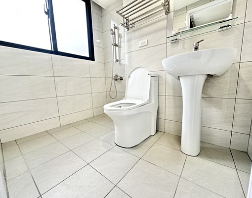 鳳凰來襲⭐整棟全新電梯｜貓咪與你｜陽台獨洗｜近中國醫一中 - Image 7