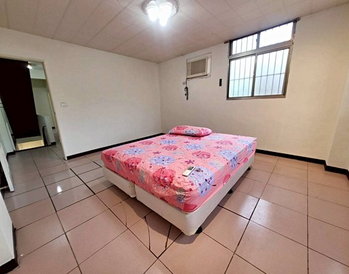 新莊捷運🚇透天2+3F採光寬敞4房~0955036338 - Image 10