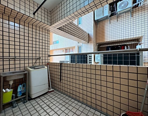 逢甲商圈❤️含管可租補❤️衛開窗❤️可寵裝潢美~大1房❤️ - Image 3