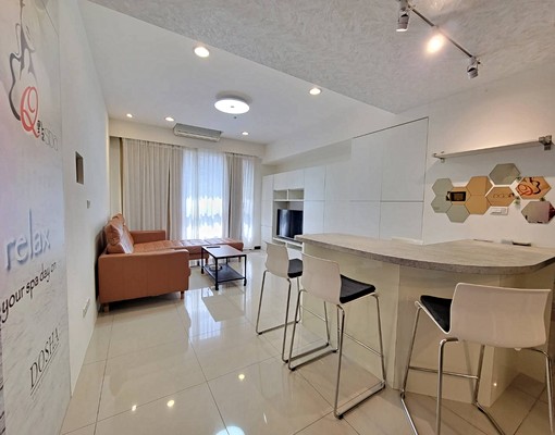 ✅四季水漾高樓邊間三房車近家樂福✅ - Image 1