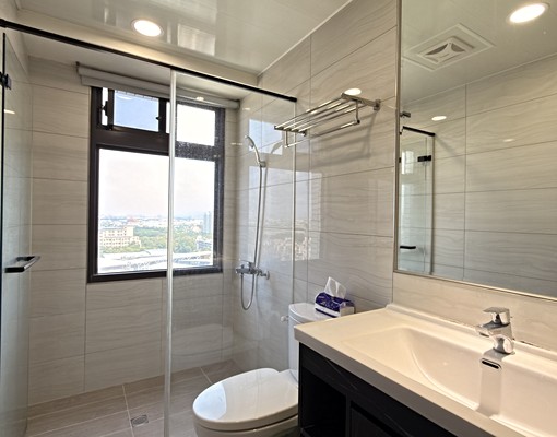 近高雄大學/面藍田公園/次高樓層/景觀超美大四房+平車 - Image 10