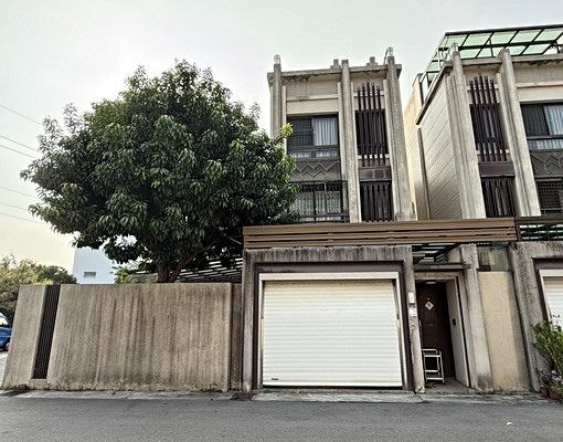 南屯楓樹里|透天別墅分租2樓(限女性)|整層主臥+門口好停車 - Image 8