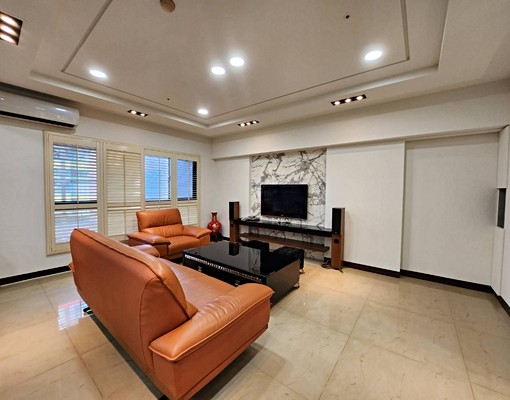 專任~正七期新光三越全新裝潢3+1房+平面車位~歡迎配件 - Image 2