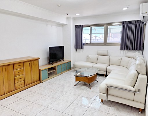 巨城旁商圈含車位可租補 - Image 13