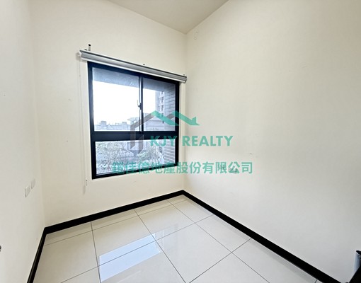 塭仔圳🔥築億峰尚🔥全新美3房✅平面車位✅有充電樁 - Image 3