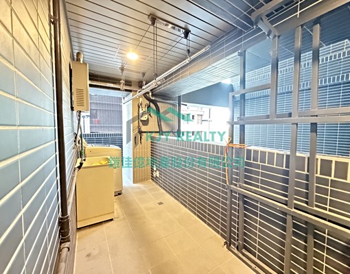 塭仔圳🔥築億峰尚🔥全新美3房✅平面車位✅有充電樁 - Image 9