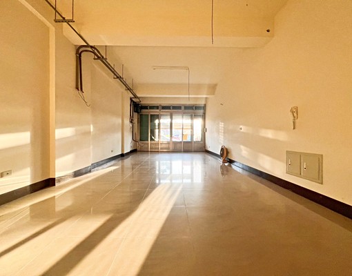 四維二路整棟透店‼️可補助/可營業登記‼️ - Image 1