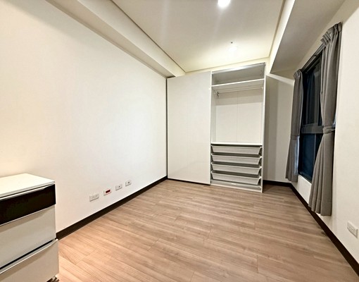 🔥可租補~傢具可談★絕美景觀★超大兩房休旅車位🔥 - Image 13