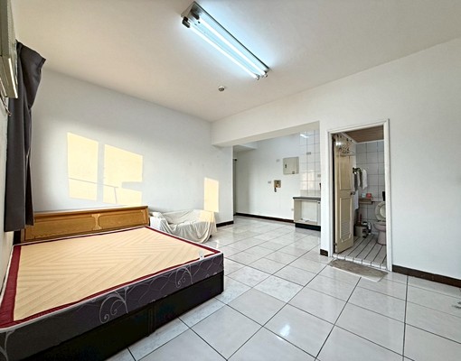 🔥可租補可貓★最強一中商圈★景觀電梯超大套房🔥 - Image 5