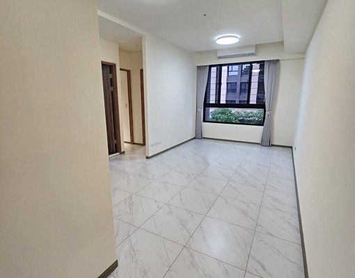 可租補/近捷運站/馥都A+全新3房/含平面大車位 - Image 2