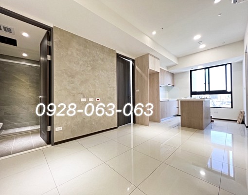 三重捷運~遠眺採光景觀高樓2房 - Image 1