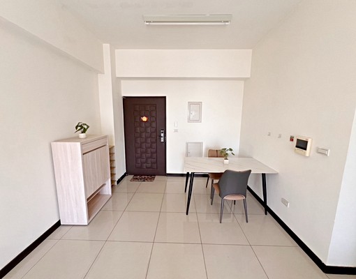 竹南大埔三房兩廳兩衛平面大車位可租補可入戶籍 - Image 2