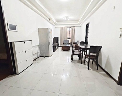 大里最佳機能地段樓下便是商圈 - Image 1