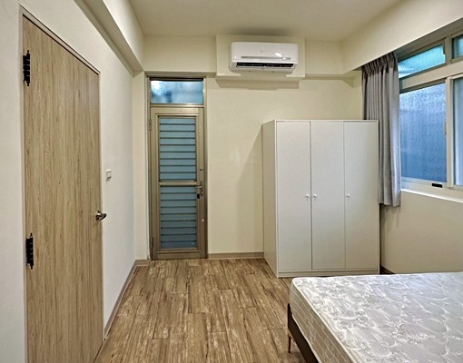 捷運忠孝敦化🚉可租補😍垃圾代收✅變頻冷氣😍 - Image 5