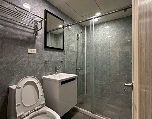 捷運忠孝敦化🚉可租補😍垃圾代收✅變頻冷氣😍 - Image 7