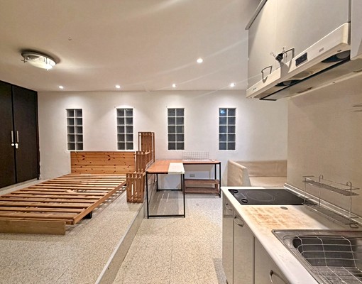 大安站🚉可租補😍包裹垃圾代收✅ - Image 1